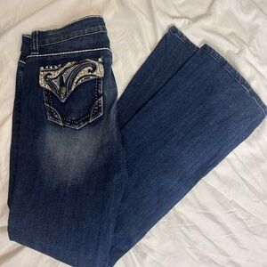 Women's Blue Jeans with Embellished Pocket